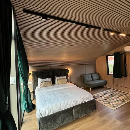 Prrockaj Πανσιόν 3*