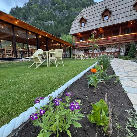 Prrockaj Πανσιόν 3*